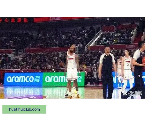 基德因不满判罚与裁判争执被驱逐出场 本赛季第二次遭罚下